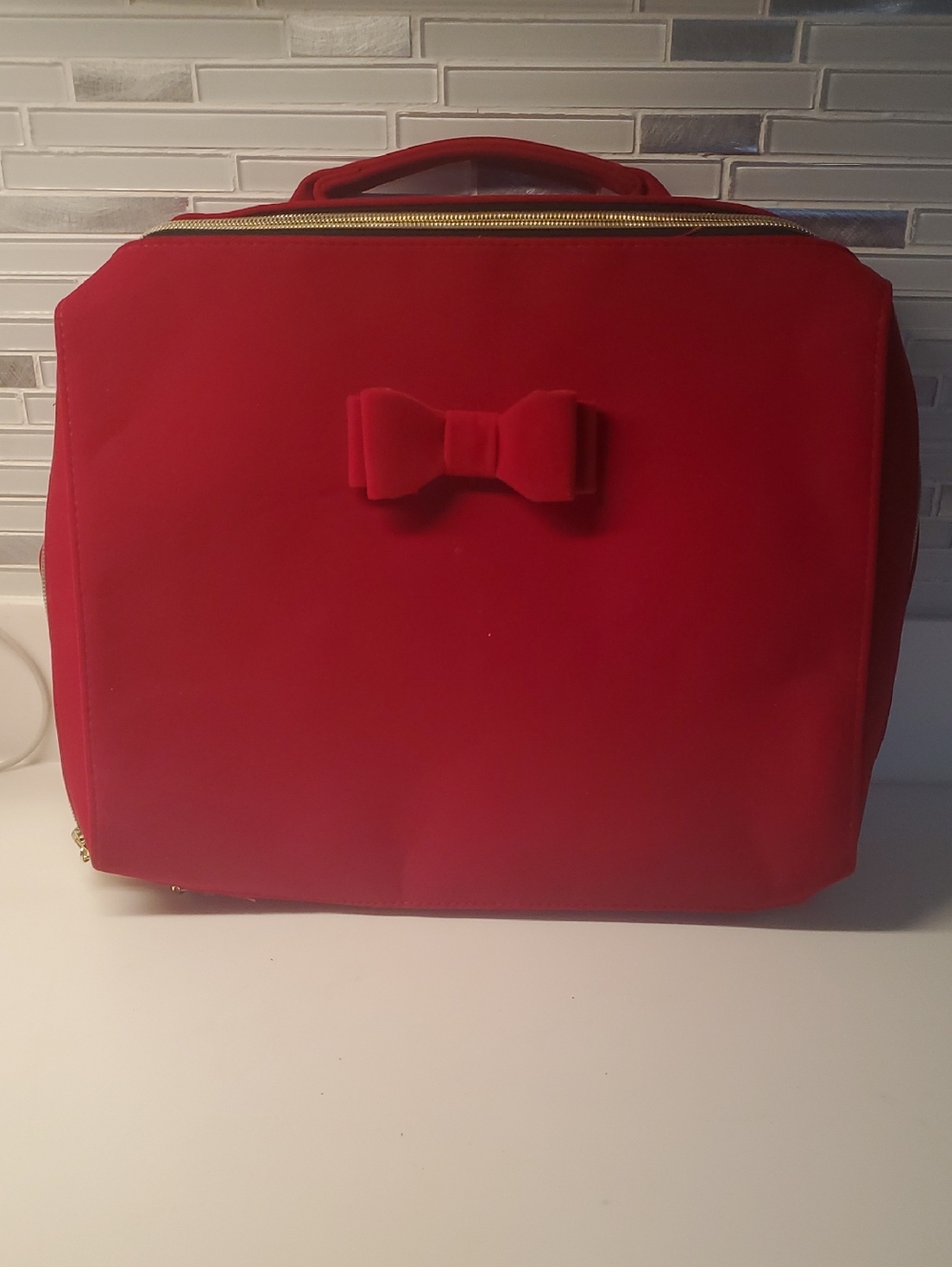 Estee Lauder Red Bow Cosmetic Case